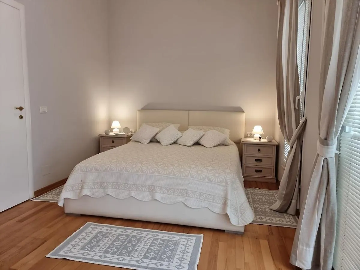 Seaside Villa With Private Yard On Adriatic Coast Hamallaj