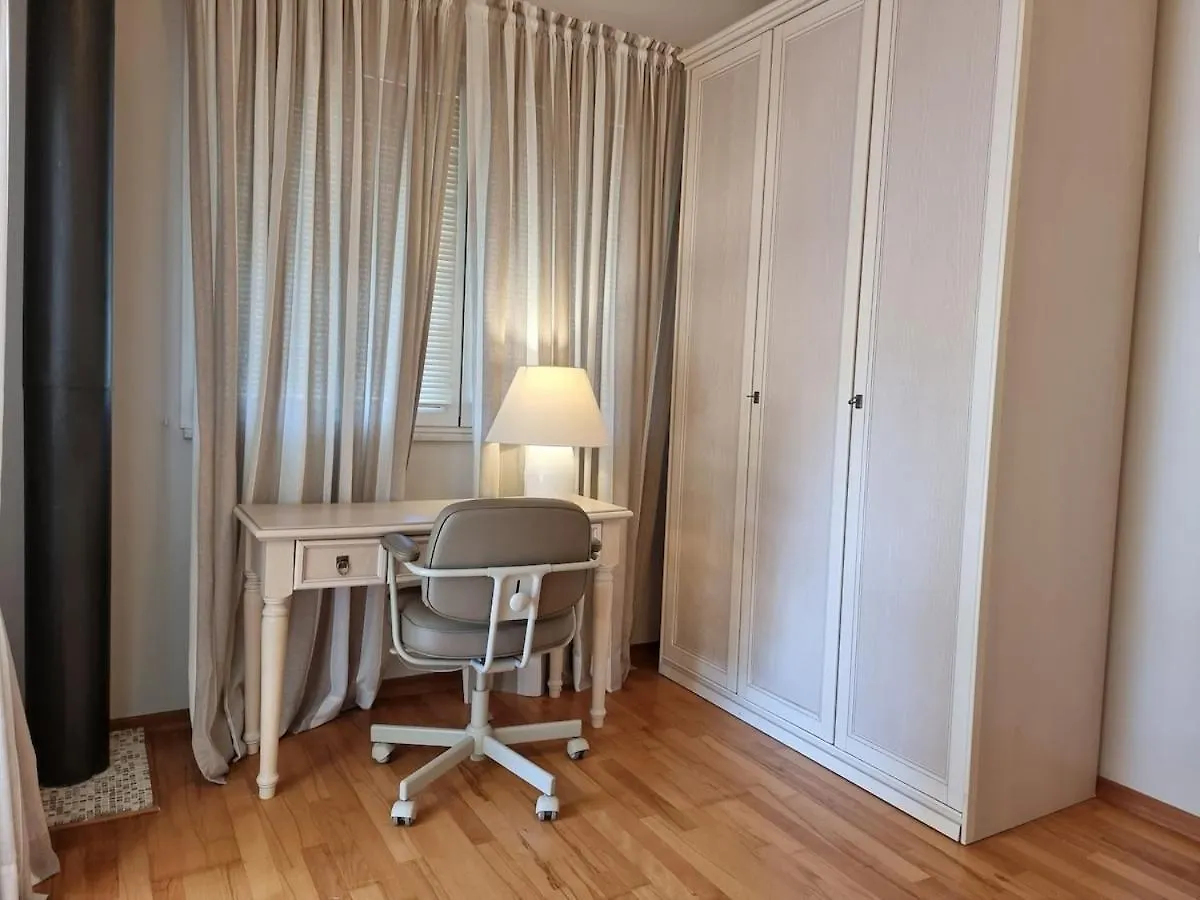 Seaside Villa With Private Yard On Adriatic Coast Hamallaj Albánie